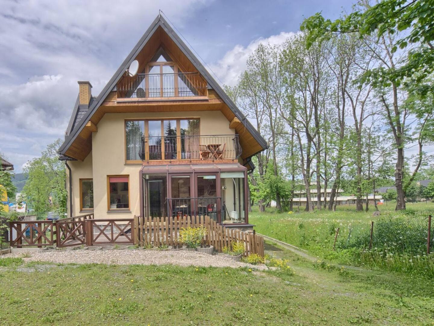 Visitzakopane - Queen * Zakopane